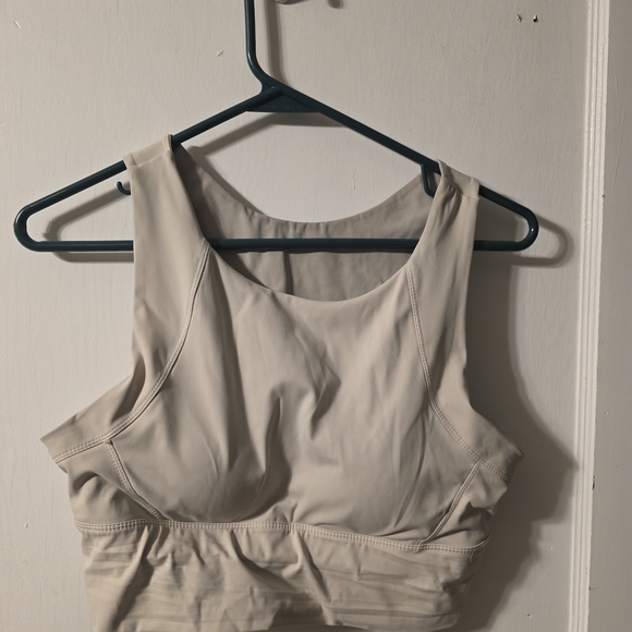 Women's Black & White Sports Bra (TAYLOR SWIFT) - Picture 2 of 2